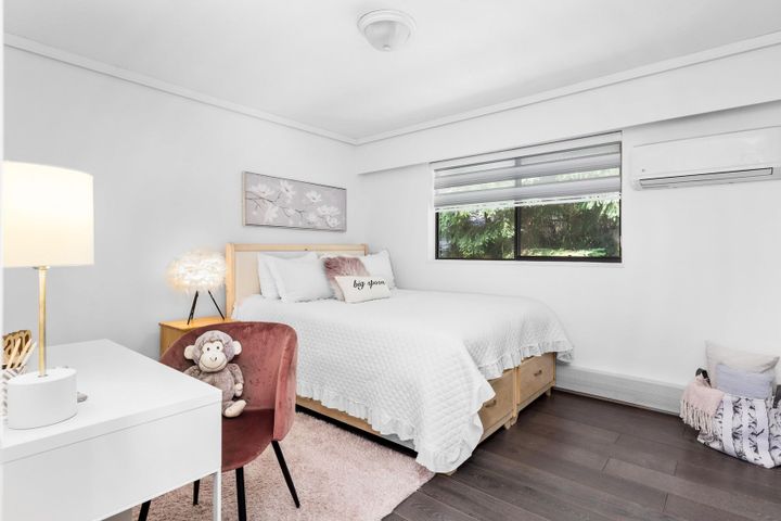 5541-cliffridge-place-canyon-heights-nv-north-vancouver-28 at 5541 Cliffridge Place, Canyon Heights NV, North Vancouver 5541-cliffridge-place-canyon-heights-nv-north-vancouver-28 at 5541 Cliffridge Place, Canyon Heights NV, North Vancouver