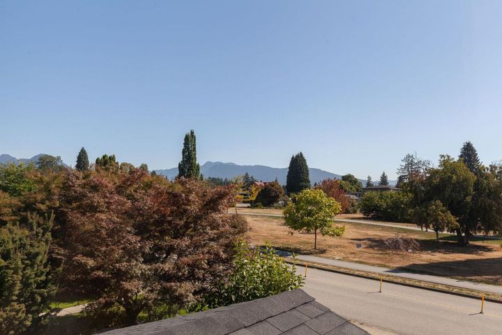 1217-grand-boulevard-boulevard-north-vancouver-38 at 1217 Grand Boulevard, Boulevard, North Vancouver 1217-grand-boulevard-boulevard-north-vancouver-38 at 1217 Grand Boulevard, Boulevard, North Vancouver