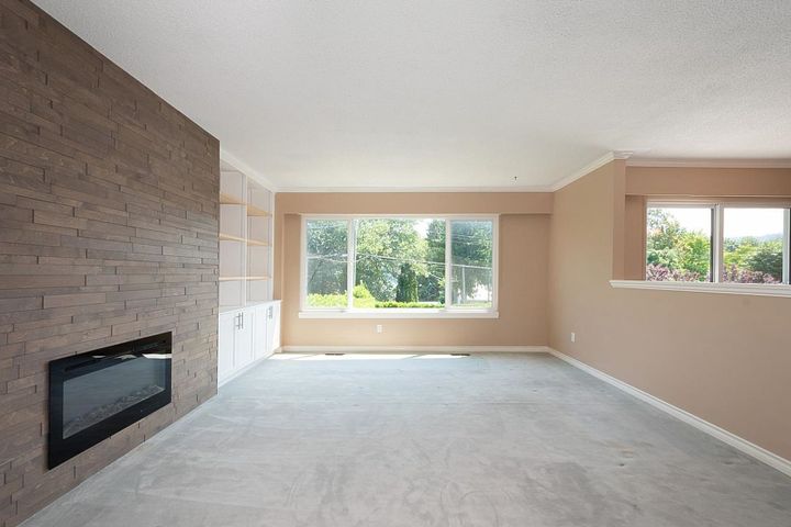 341-n-dollarton-highway-dollarton-north-vancouver-12 at 341 N Dollarton Highway, Dollarton, North Vancouver 341-n-dollarton-highway-dollarton-north-vancouver-12 at 341 N Dollarton Highway, Dollarton, North Vancouver