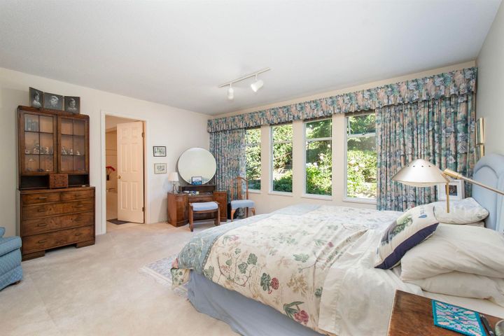 1430-lawson-avenue-ambleside-west-vancouver-15 at 1430 Lawson Avenue, Ambleside, West Vancouver 1430-lawson-avenue-ambleside-west-vancouver-15 at 1430 Lawson Avenue, Ambleside, West Vancouver