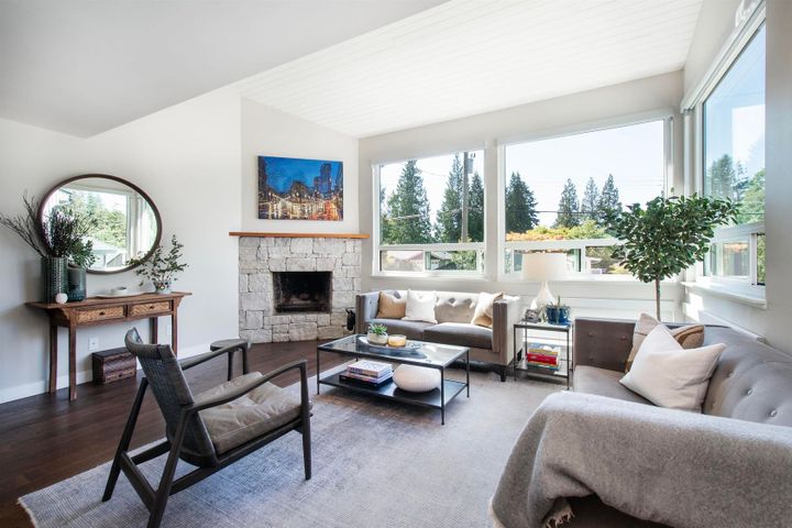 1058-clements-avenue-canyon-heights-nv-north-vancouver-03 at 1058 Clements Avenue, Canyon Heights NV, North Vancouver
