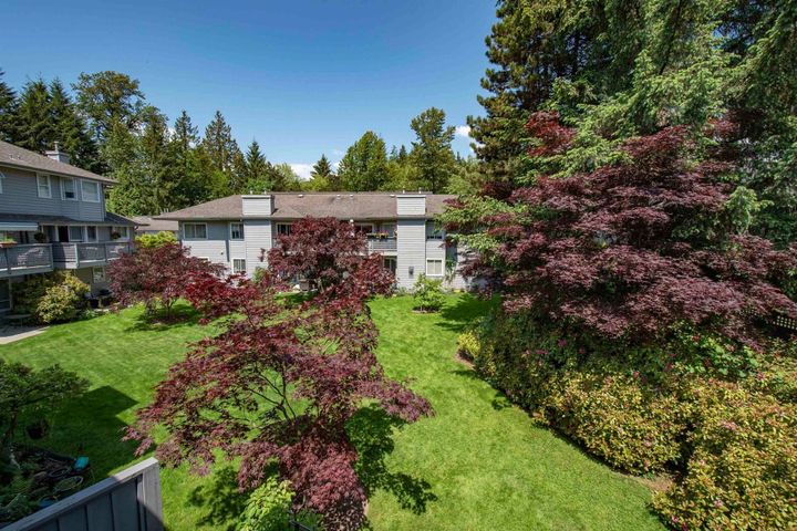 3634-garibaldi-drive-roche-point-north-vancouver-09-1 at 2 - 3634 Garibaldi Drive, Roche Point, North Vancouver 3634-garibaldi-drive-roche-point-north-vancouver-09-1 at 2 - 3634 Garibaldi Drive, Roche Point, North Vancouver