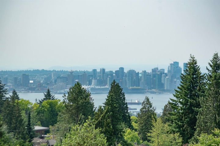 240-sandringham-crescent-upper-lonsdale-north-vancouver-27 at 240 Sandringham Crescent, Upper Lonsdale, North Vancouver 240-sandringham-crescent-upper-lonsdale-north-vancouver-27 at 240 Sandringham Crescent, Upper Lonsdale, North Vancouver