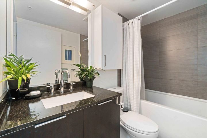 445-w-2nd-avenue-false-creek-vancouver-west-12 at 1402 - 445 W 2nd Avenue, False Creek, Vancouver West 445-w-2nd-avenue-false-creek-vancouver-west-12 at 1402 - 445 W 2nd Avenue, False Creek, Vancouver West