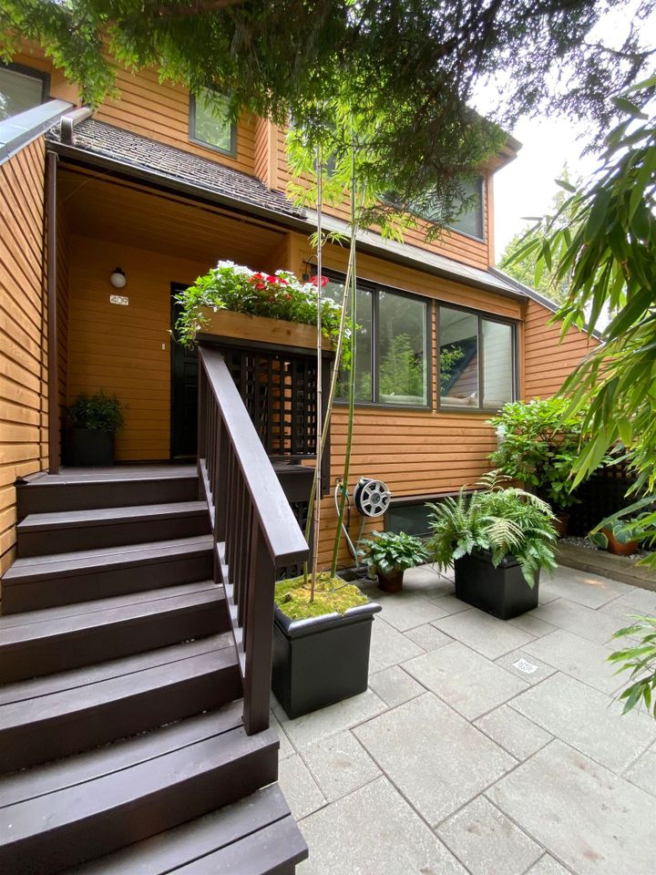409-chesterfield-avenue-lower-lonsdale-north-vancouver-01 at 409 Chesterfield Avenue, Lower Lonsdale, North Vancouver 409-chesterfield-avenue-lower-lonsdale-north-vancouver-01 at 409 Chesterfield Avenue, Lower Lonsdale, North Vancouver