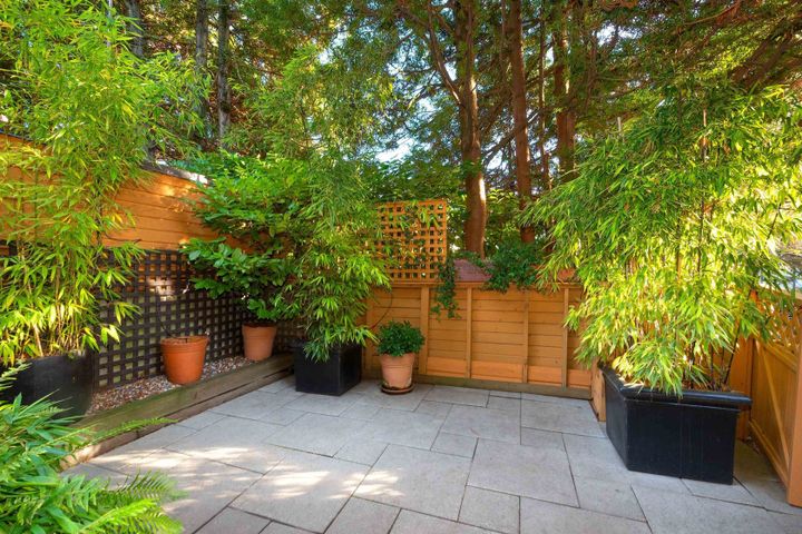 409-chesterfield-avenue-lower-lonsdale-north-vancouver-03 at 409 Chesterfield Avenue, Lower Lonsdale, North Vancouver 409-chesterfield-avenue-lower-lonsdale-north-vancouver-03 at 409 Chesterfield Avenue, Lower Lonsdale, North Vancouver