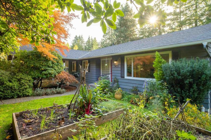 5405-ranger-avenue-canyon-heights-nv-north-vancouver-34 at 5405 Ranger Avenue, Canyon Heights NV, North Vancouver 5405-ranger-avenue-canyon-heights-nv-north-vancouver-34 at 5405 Ranger Avenue, Canyon Heights NV, North Vancouver