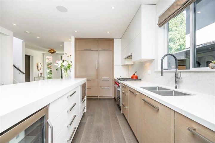 262906699-cf14db96-4f5f-4eed-bcb8-f8157ac7cfef at 1081 Prospect Avenue, Canyon Heights NV, North Vancouver 262906699-cf14db96-4f5f-4eed-bcb8-f8157ac7cfef at 1081 Prospect Avenue, Canyon Heights NV, North Vancouver