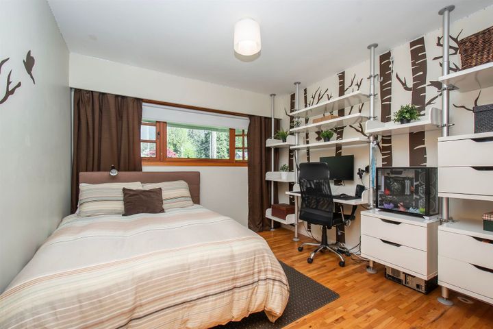 4318-quinton-place-canyon-heights-nv-north-vancouver-18 at 4318 Quinton Place, Canyon Heights NV, North Vancouver 4318-quinton-place-canyon-heights-nv-north-vancouver-18 at 4318 Quinton Place, Canyon Heights NV, North Vancouver