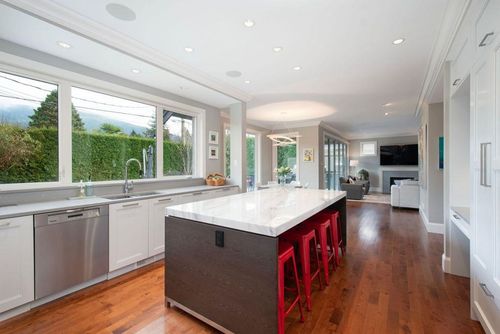 956-belmont-avenue-edgemont-north-vancouver-09-1 at 956 Belmont Avenue, Edgemont, North Vancouver