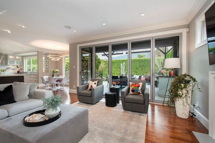 956-belmont-avenue-edgemont-north-vancouver-15 at 956 Belmont Avenue, Edgemont, North Vancouver