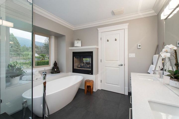 956-belmont-avenue-edgemont-north-vancouver-28 at 956 Belmont Avenue, Edgemont, North Vancouver