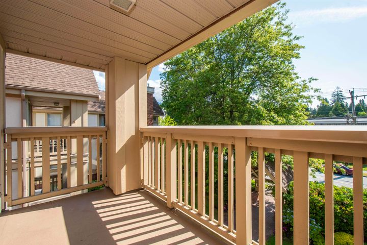 843-22nd-street-dundarave-west-vancouver-02 at 309 - 843 22nd Street, Dundarave, West Vancouver