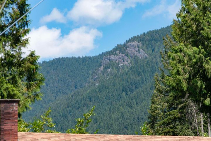 944-handsworth-road-canyon-heights-nv-north-vancouver-05 at 944 Handsworth Road, Canyon Heights NV, North Vancouver