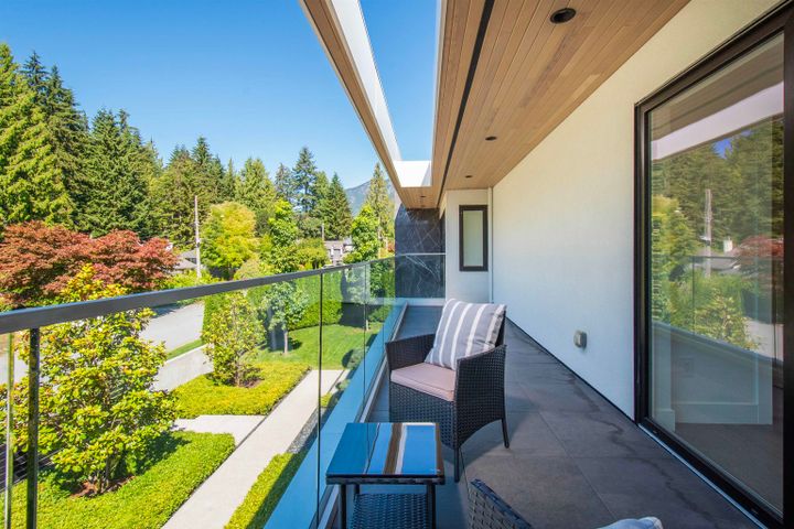 4262-lions-avenue-forest-hills-nv-north-vancouver-27 at 4262 Lions Avenue, Forest Hills NV, North Vancouver