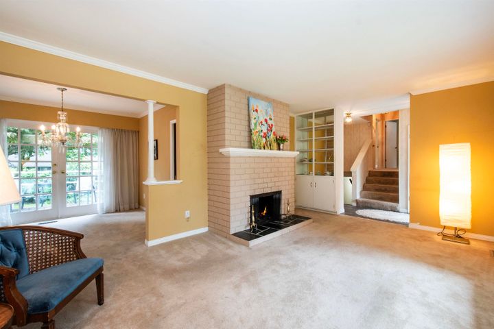 1057-montroyal-boulevard-canyon-heights-nv-north-vancouver-10-1 at 1057 Montroyal Boulevard, Canyon Heights NV, North Vancouver