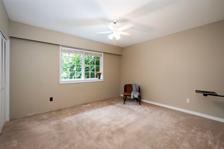 1057-montroyal-boulevard-canyon-heights-nv-north-vancouver-20-1 at 1057 Montroyal Boulevard, Canyon Heights NV, North Vancouver