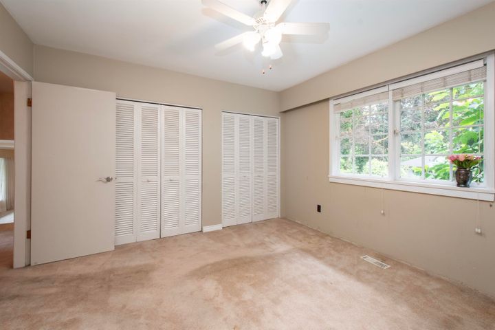 1057-montroyal-boulevard-canyon-heights-nv-north-vancouver-21-1 at 1057 Montroyal Boulevard, Canyon Heights NV, North Vancouver