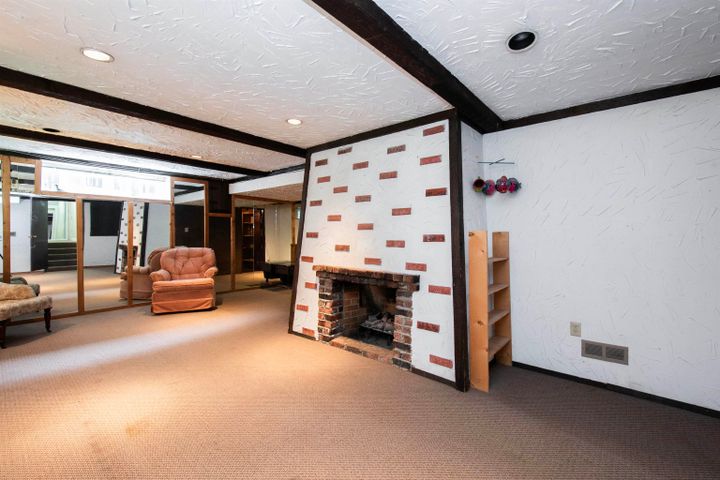 1057-montroyal-boulevard-canyon-heights-nv-north-vancouver-24-1 at 1057 Montroyal Boulevard, Canyon Heights NV, North Vancouver