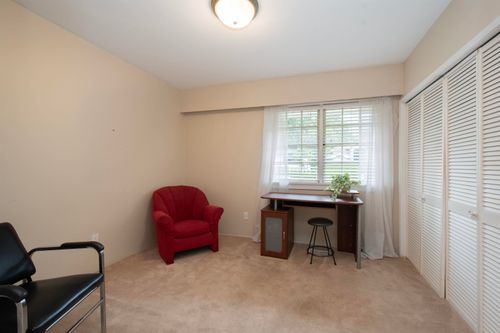 1057-montroyal-boulevard-canyon-heights-nv-north-vancouver-18-1 at 1057 Montroyal Boulevard, Canyon Heights NV, North Vancouver