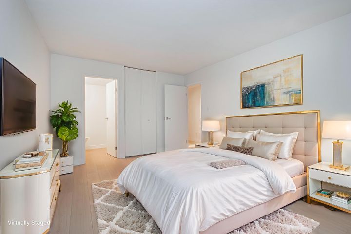 1385-draycott-road-lynn-valley-north-vancouver-17-1 at 307 - 1385 Draycott Road, Lynn Valley, North Vancouver