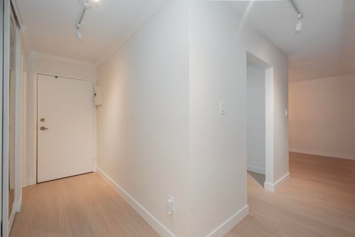 1385-draycott-road-lynn-valley-north-vancouver-27 at 307 - 1385 Draycott Road, Lynn Valley, North Vancouver