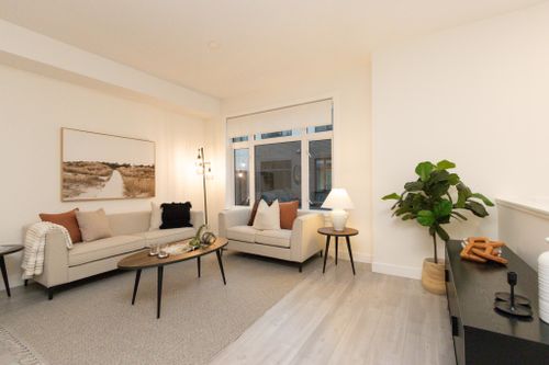 2035-glenaire-drive-pemberton-nv-north-vancouver-02 at 267 - 2035 Glenaire Drive, Pemberton NV, North Vancouver