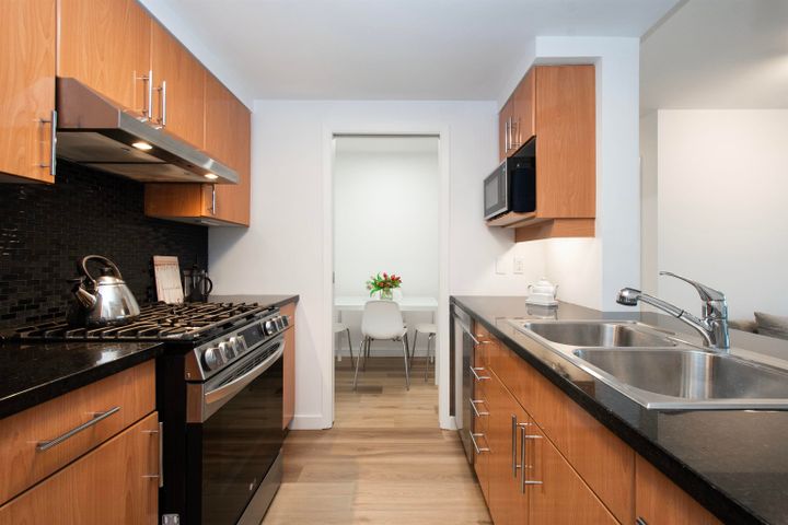 193-aquarius-mews-yaletown-vancouver-west-14 at 2105 - 193 Aquarius Mews, Yaletown, Vancouver West