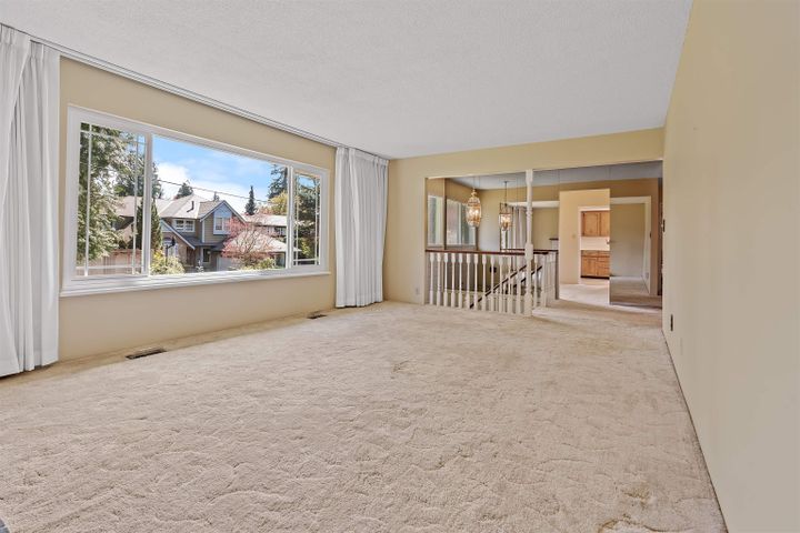 1189-edgewood-place-canyon-heights-nv-north-vancouver-10 at 1189 Edgewood Place, Canyon Heights NV, North Vancouver