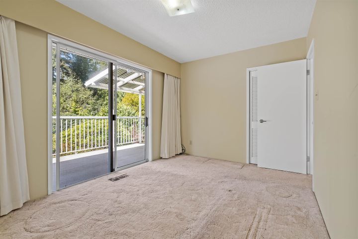 1189-edgewood-place-canyon-heights-nv-north-vancouver-12 at 1189 Edgewood Place, Canyon Heights NV, North Vancouver