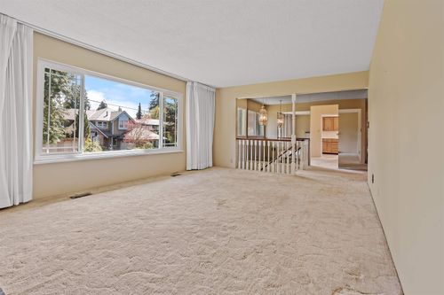 1189-edgewood-place-canyon-heights-nv-north-vancouver-10 at 1189 Edgewood Place, Canyon Heights NV, North Vancouver