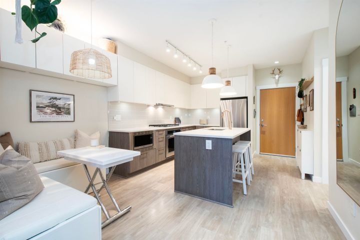 615-e-3rd-street-lower-lonsdale-north-vancouver-13 at 111 - 615 E 3rd Street, Lower Lonsdale, North Vancouver