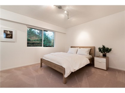 image-260654033-15.jpg at 584  Place, British Properties, West Vancouver