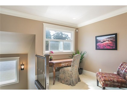 image-261252226-15.jpg at 3151  Drive, Edgemont, North Vancouver