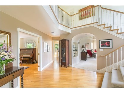 image-261790649-2.jpg at 375  Place, Cedardale, West Vancouver