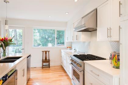 r2040295-residential-detached-svbodq-o at 1381  Road, Lynn Valley, North Vancouver r2040295-residential-detached-svbodq-o at 1381  Road, Lynn Valley, North Vancouver