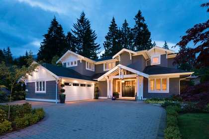 image-262108528-1.jpg at 4464  Lane, Canyon Heights NV, North Vancouver image-262108528-1.jpg at 4464  Lane, Canyon Heights NV, North Vancouver