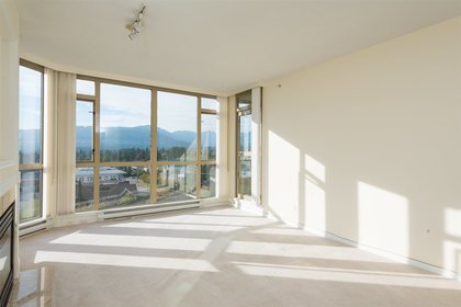 image-262129196-3.jpg at 705 - 160 W  Road, Central Lonsdale, North Vancouver image-262129196-3.jpg at 705 - 160 W  Road, Central Lonsdale, North Vancouver