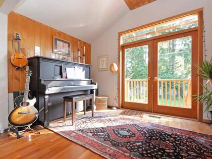 5.jpg at 1918  Drive, Deep Cove, North Vancouver 5.jpg at 1918  Drive, Deep Cove, North Vancouver