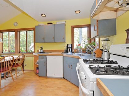 7.jpg at 1918  Drive, Deep Cove, North Vancouver 7.jpg at 1918  Drive, Deep Cove, North Vancouver