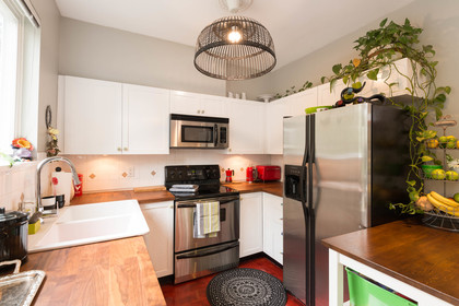 16022ndStW-fullmeasure-08 at 160 west 22nd Street, Central Lonsdale, North Vancouver 16022ndStW-fullmeasure-08 at 160 west 22nd Street, Central Lonsdale, North Vancouver