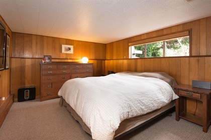 13.jpg at 919 Leovista, Edgemont, North Vancouver 13.jpg at 919 Leovista, Edgemont, North Vancouver