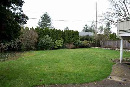 14.jpg at 919 Leovista, Edgemont, North Vancouver 14.jpg at 919 Leovista, Edgemont, North Vancouver