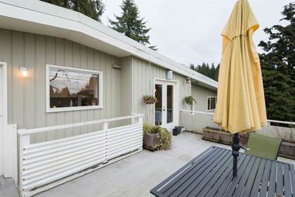 16.jpg at 919 Leovista, Edgemont, North Vancouver