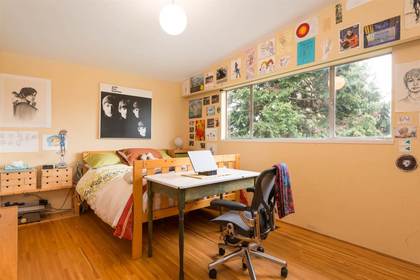 9.jpg at 919 Leovista, Edgemont, North Vancouver 9.jpg at 919 Leovista, Edgemont, North Vancouver