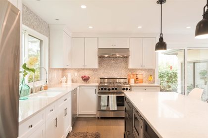 5509-cliffridge-place-canyon-heights-nv-north-vancouver-03 at 5509 Cliffridge Place, Canyon Heights NV, North Vancouver 5509-cliffridge-place-canyon-heights-nv-north-vancouver-03 at 5509 Cliffridge Place, Canyon Heights NV, North Vancouver