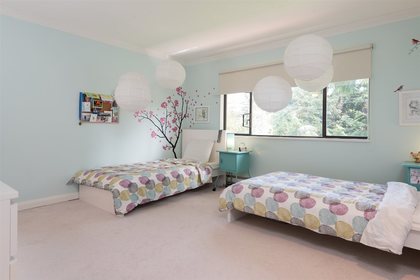 1045-canyon-boulevard-canyon-heights-nv-north-vancouver-16 at 1045 Canyon Boulevard, Canyon Heights NV, North Vancouver