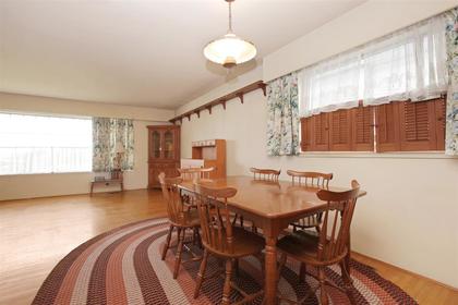 484-vienna-crescent-upper-delbrook-north-vancouver-07 at 484 Vienna Crescent, Upper Delbrook, North Vancouver 484-vienna-crescent-upper-delbrook-north-vancouver-07 at 484 Vienna Crescent, Upper Delbrook, North Vancouver