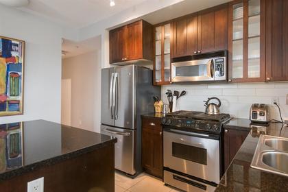 170-w-1st-street-lower-lonsdale-north-vancouver-06 at 312 - 170 W 1st Street, Lower Lonsdale, North Vancouver 170-w-1st-street-lower-lonsdale-north-vancouver-06 at 312 - 170 W 1st Street, Lower Lonsdale, North Vancouver