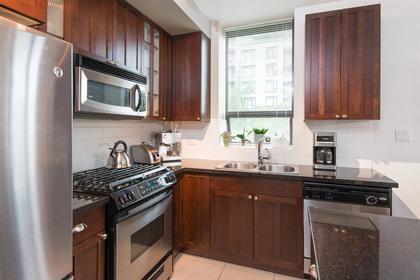 170-w-1st-street-lower-lonsdale-north-vancouver-15 at 312 - 170 W 1st Street, Lower Lonsdale, North Vancouver 170-w-1st-street-lower-lonsdale-north-vancouver-15 at 312 - 170 W 1st Street, Lower Lonsdale, North Vancouver